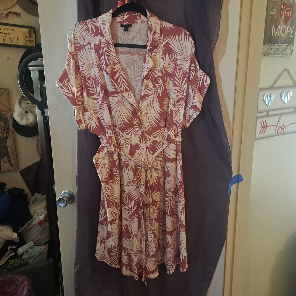 Tropical Print Wrap Dress Size 1X (14-16) Torrid